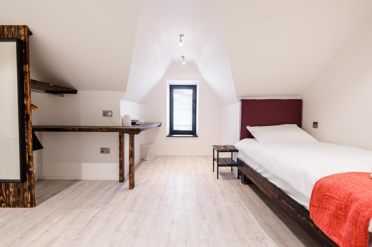 Cardiff Arms Bistro & Hotel Treorky Luaran gambar