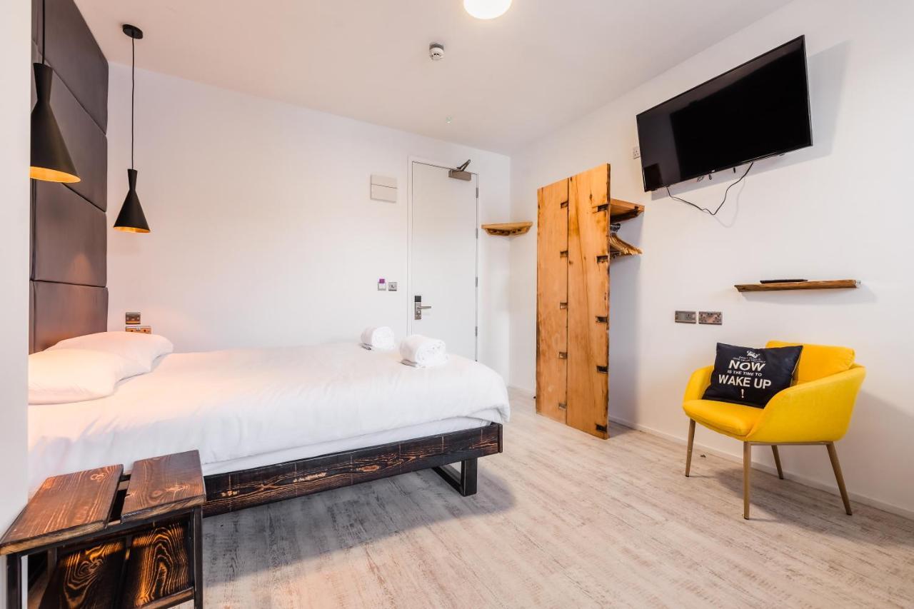 Cardiff Arms Bistro & Hotel Treorky Luaran gambar
