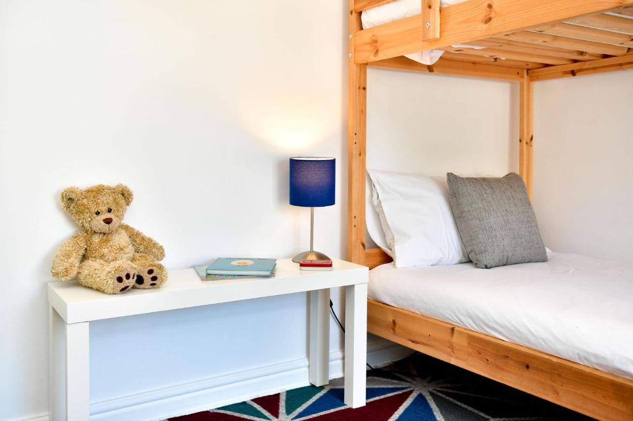 Cardiff Arms Bistro & Hotel Treorky Luaran gambar