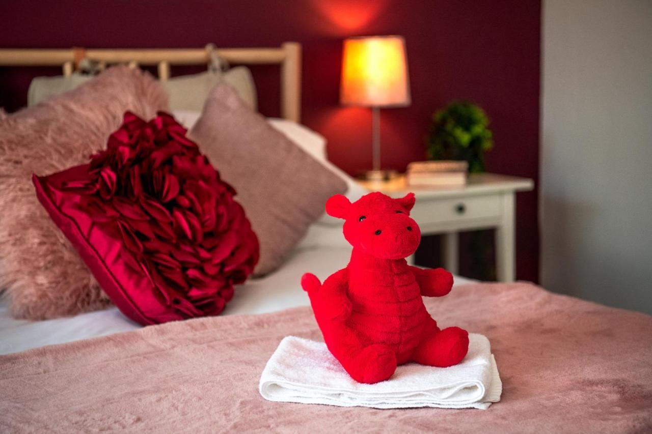 Cardiff Arms Bistro & Hotel Treorky Luaran gambar