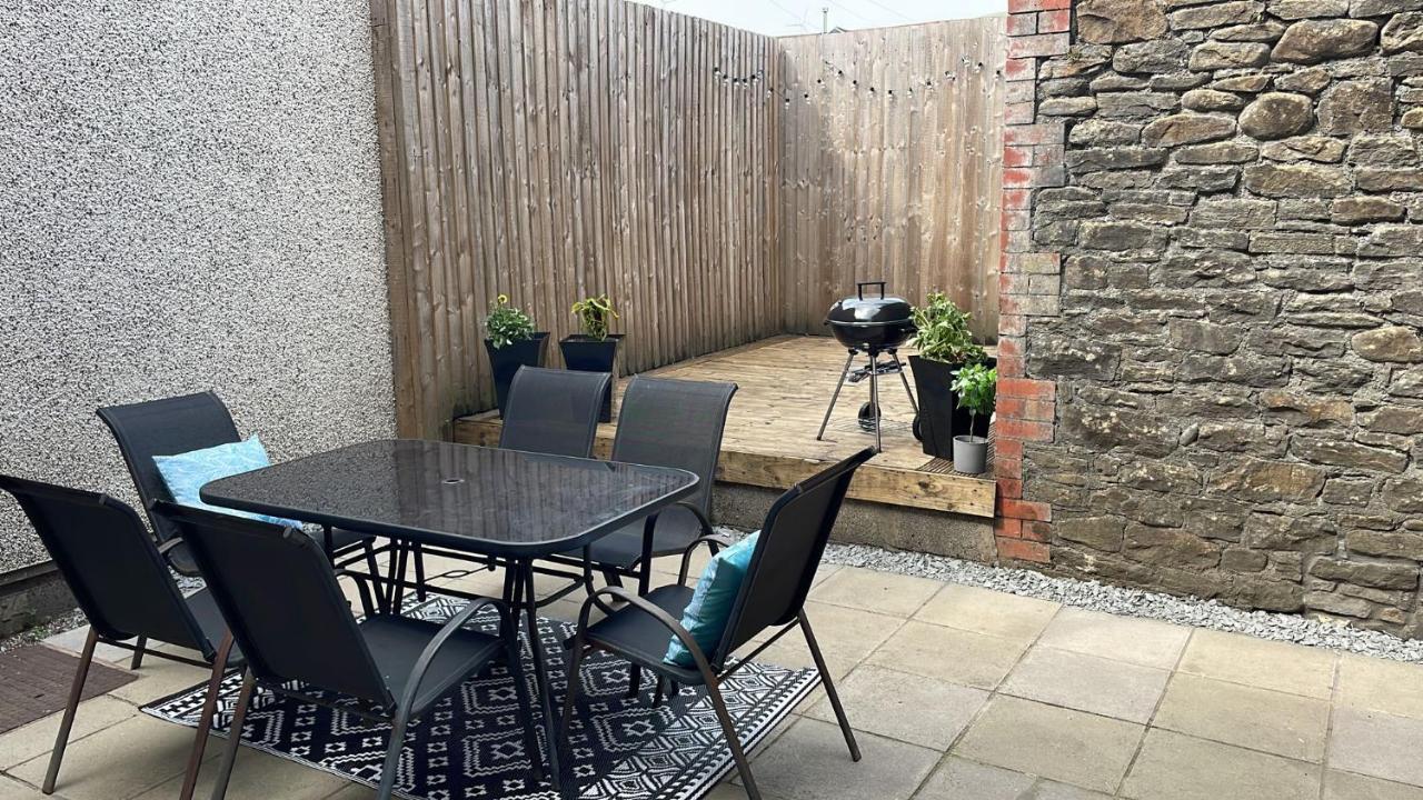 Cardiff Arms Bistro & Hotel Treorky Luaran gambar