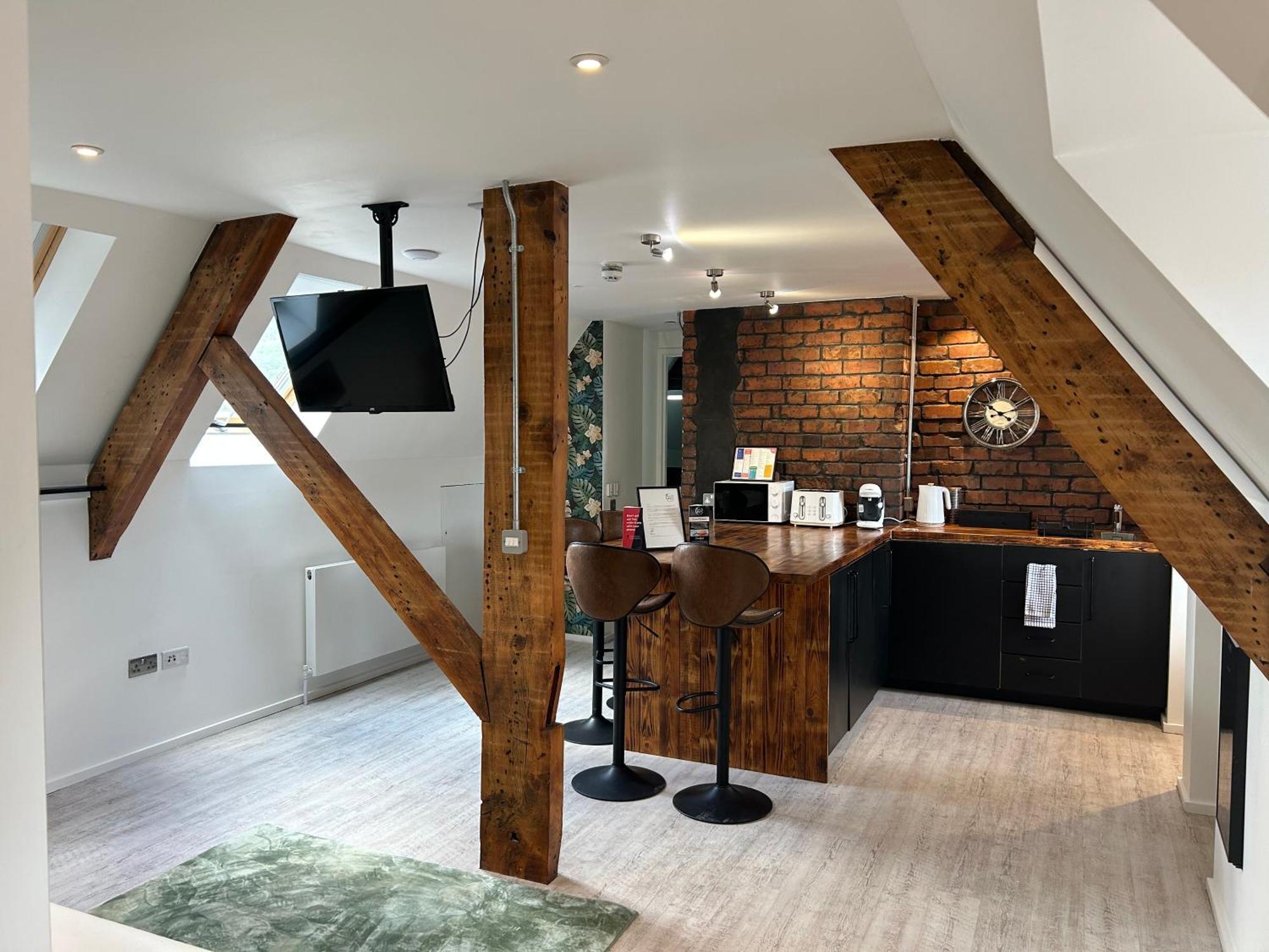 Cardiff Arms Bistro & Hotel Treorky Luaran gambar
